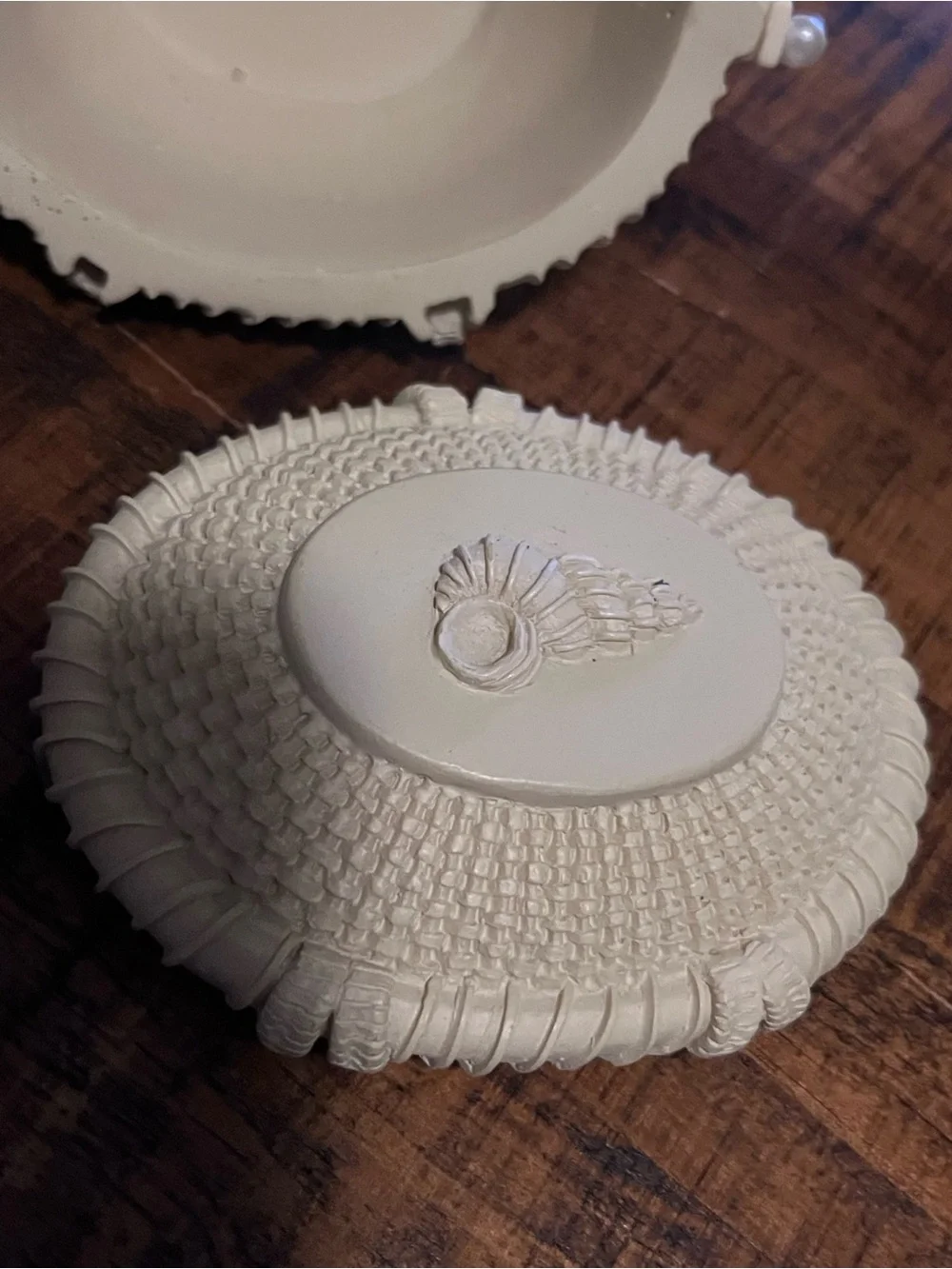 Vintage Style Cream ceramic Trinket Basket with Handle